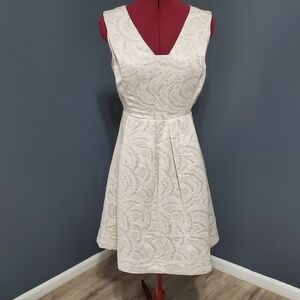 White Silver Damask Brocade Cocktail Dress Covington Short Sleeveless Christmas